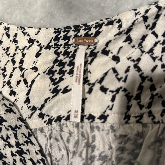 Free people button up blouse size med - Picture 2 of 5